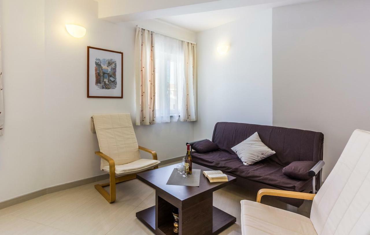 מדולין Apartman Kp מראה חיצוני תמונה