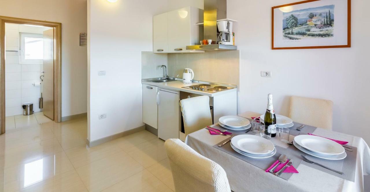 מדולין Apartman Kp מראה חיצוני תמונה
