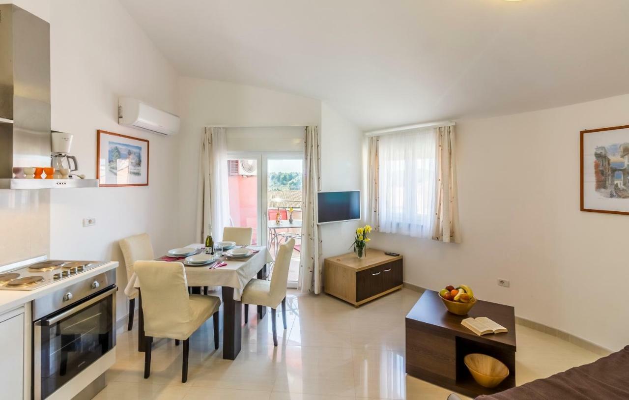 מדולין Apartman Kp מראה חיצוני תמונה