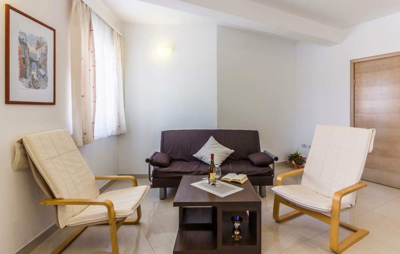 מדולין Apartman Kp מראה חיצוני תמונה